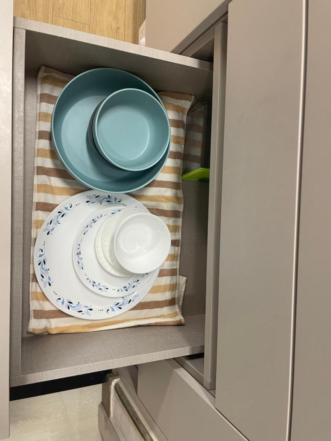 Spacious Luxury Condo W/ Kitchen Beside Hilton Clark D'Heights アンヘレス エクステリア 写真